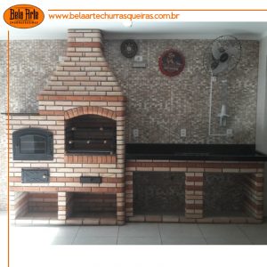 Churrasqueira e forno de ferro