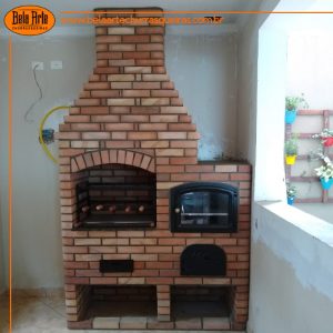 Churrasqueira e forno de ferro fundido