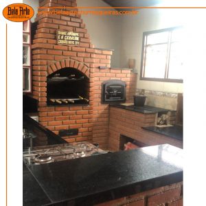 Forno de ferro e fogão a lenha