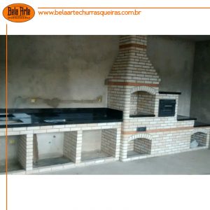 kit 3x1 churrasqueira forno e fogão a lenha com gabinete de 3m