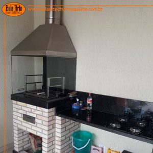 Churrasqueira com coifa inox